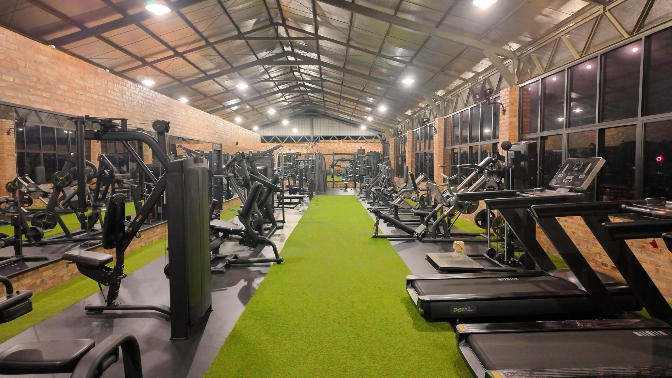 Ruang latihan Physique Lab